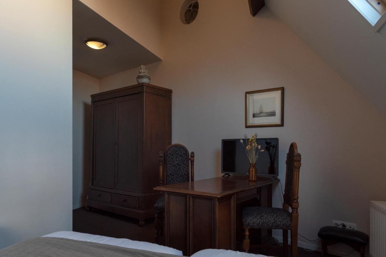 Hotel 's Lands Welvaren 2*